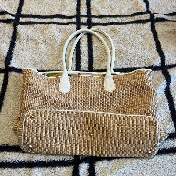 Mark & Graham Green and Cream Leather purse - Picture 2 of 10